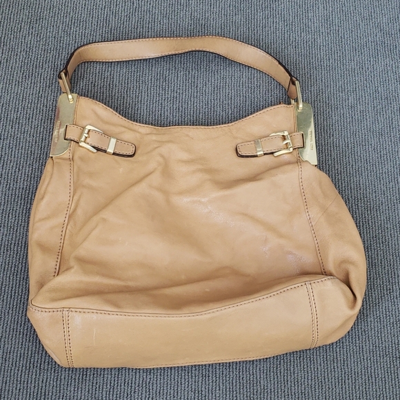 Leather Michael Kors shoulder tote - Picture 1 of 3